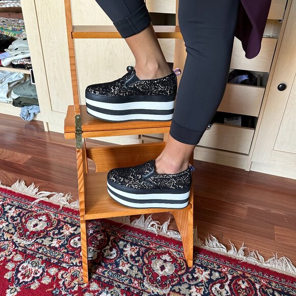 Gucci Sylvie Size 36.5 Loafer/Sneaker - Picture 2 of 3